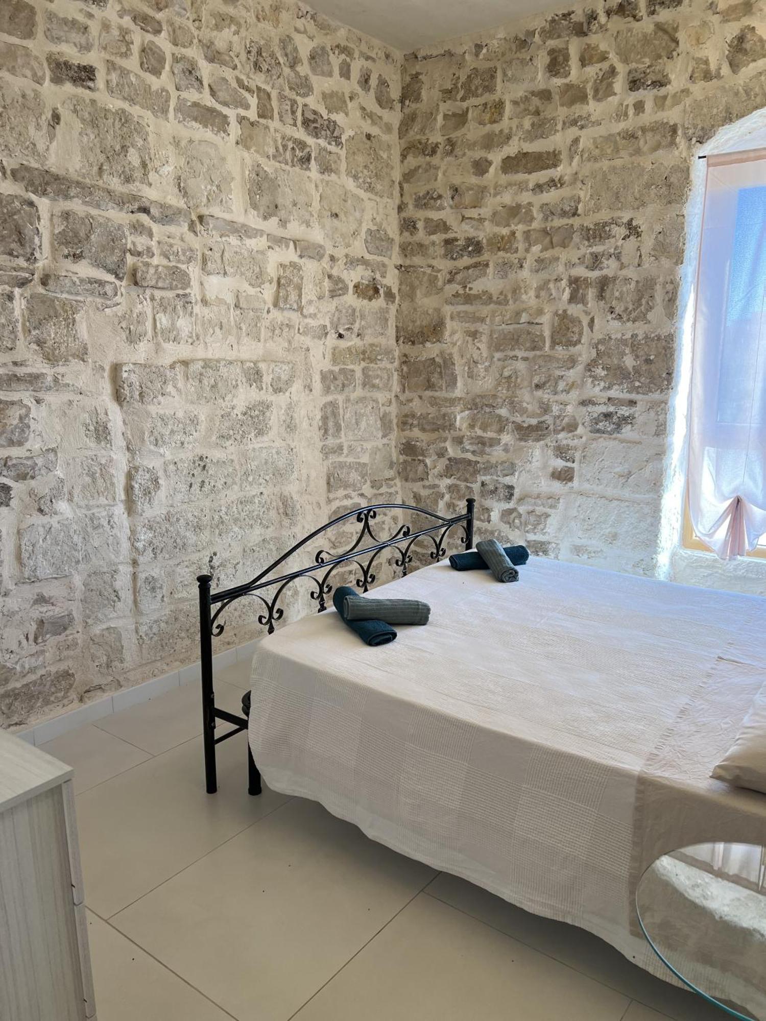 Intra Moenia Bed & Breakfast Bisceglie Ngoại thất bức ảnh